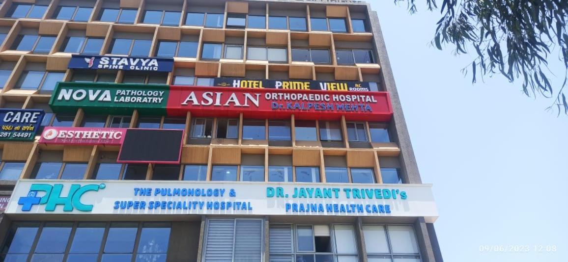 Prime View Hotel Ahmedabad Extérieur photo